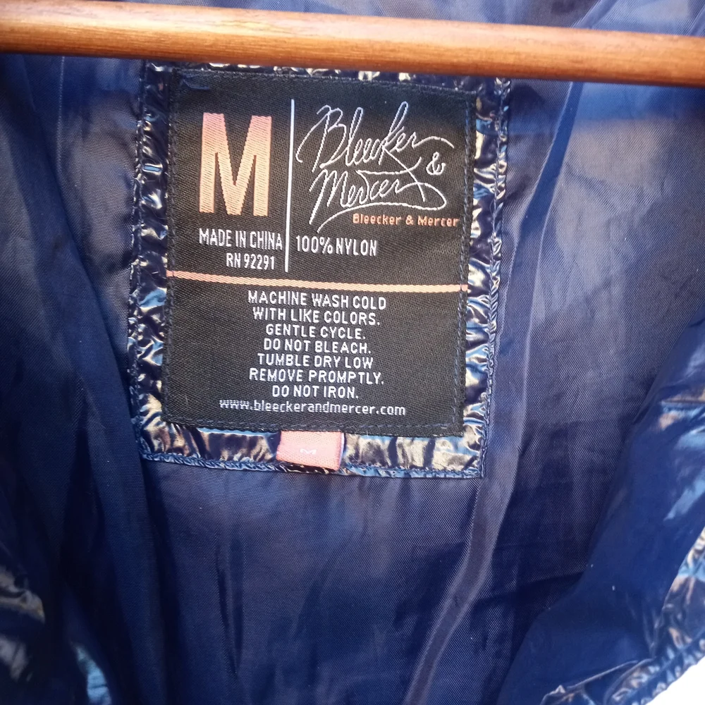 Colorblock Puffer Jacket - Picture 4 of 5
